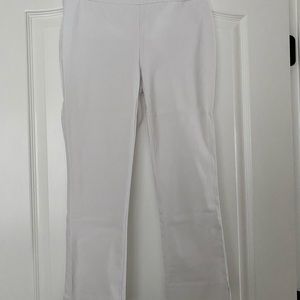 White cropped pants